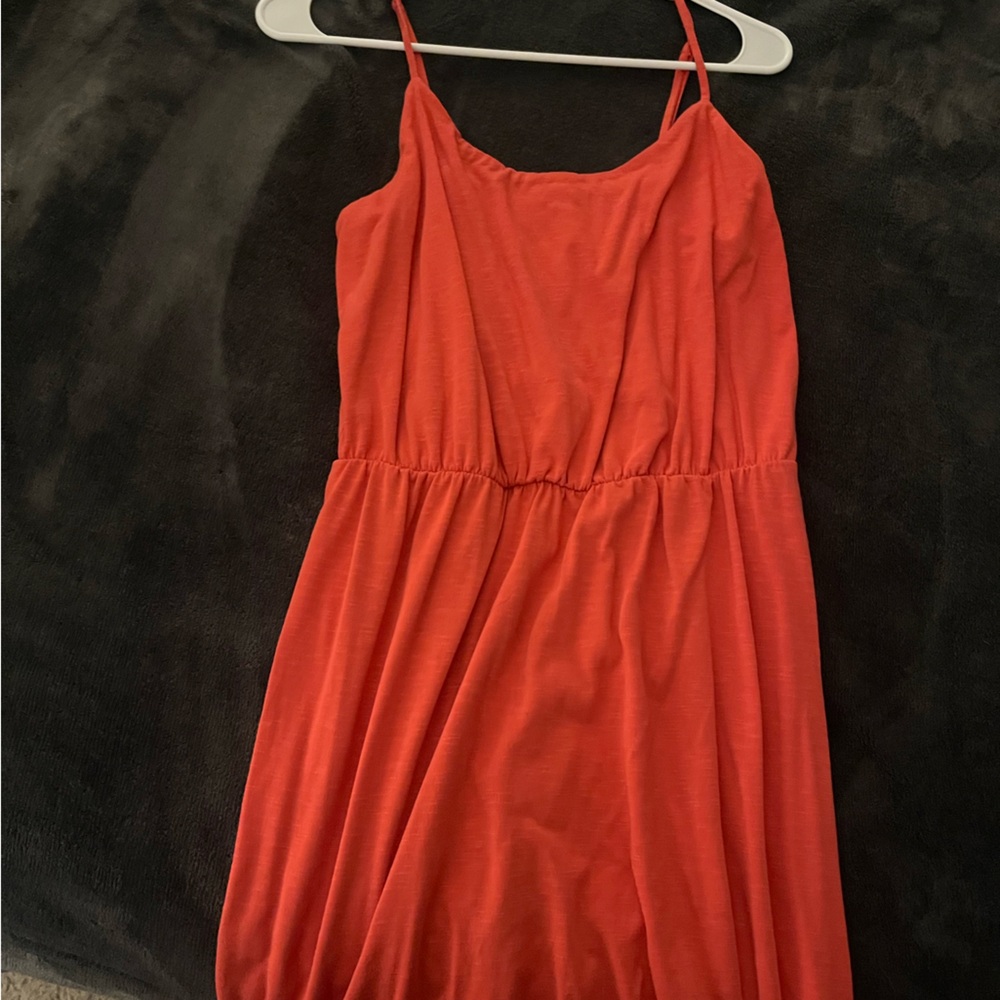 Red Sleeveless Dress
